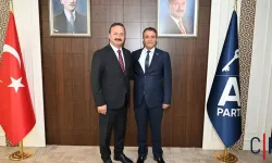 Başkan Tekin'inden Düzensiz Göç Uyarısı