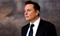 Musk'tan X'te 'yeni parti kurma' anketi