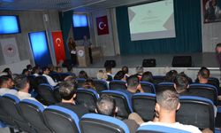 Veterinerler şapla mücadele eğitimi için Hakkari'de
