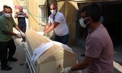 Sivas'ta hayvancılıkla uğraşan 2 çocuk babası keneden öldü