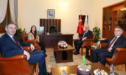 TBMM Başkanı Kurtulmuş'tan DEM Parti’ye ziyaret