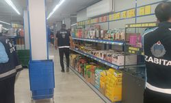 Zabıta ekiplerinden marketlerde hijyen ve fiyat denetimi