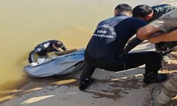 Kayıp olarak aranıyordu, sulama kanalında cesedi bulundu