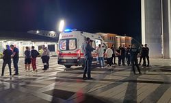 Suriye uyruklu kız, anne ve 2 kızı ile yardıma gelen kişiyi bıçakla yaraladı