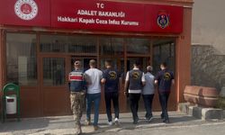 Hakkari'de aranan 2 kişi yakalandı