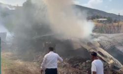 Köyde çıkan yangında 5 ev zarar gördü