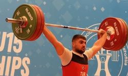 Şırnaklı halterci Avrupa rekoru kırdı