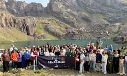 Sat Gölü'nde şiddete bayrak açtılar