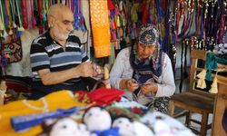 Şanlıurfa'da karı koca 50 yıldır aynı tezgahta