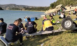 Serinlemek için nehre giren uzman çavuş kayboldu
