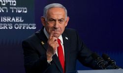 Netanyahu: Suriye'de kiminle mücadele ettiğimizi biliyorum