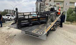 Hakkari'de devrilen motosikletin sürücüsü yaralandı