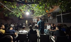 DEM Parti yeni süreci Hakkari'de gençlere anlattı