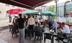 Hakkari DEM Parti'den hastane ziyareti