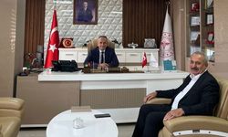 Demirci Sağlık Müdürü Dr. Kara'yı ziyaret etti