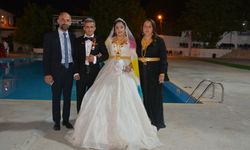 Hakkarili Cole Ailesinden görkemli düğün