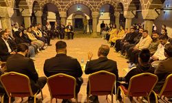 Hakkari’de “Çay Bizden Sohbet Sizden” programı
