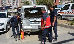 Hakkari'de freni patlayan çekici 6 aracı ezdi