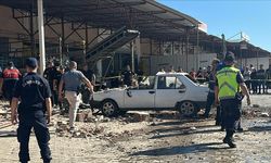 Antalya'da toptancı halindeki patlamada 1 kişi öldü