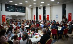 Hakkari'de gaziler onuruna yemek verildi