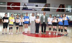 Hakkari'de sporun birleştirici gücüyle kız çocuklarına destek