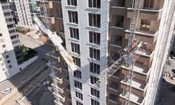 İnşaatın 12'nci katından düşen 2 işçi yaşamını yitirdi