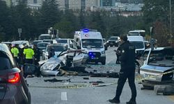 Ankara'da iki otomobil çarpıştı: 1 ölü, 2 yaralı