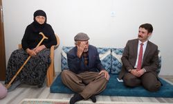 Çukurca Kaymakamı Cebeci'den yaşlılara ziyaret