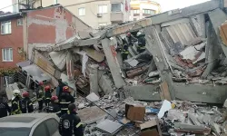 Gebze'de 6 katlı bina çöktü: 7 kişi enkaz altında