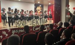 Yüksekova'da 29 Ekim Programı düzenlendi