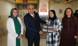 Hakkari’de PTT’den 185. müşteriye pul kataloğu