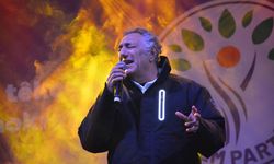 Xero Abbas Hakkari’de binlerce kişiyle buluştu