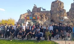 Diyarbakır ve Batmanlı Gençler Şemdinli’de