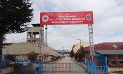 Babasını ziyaret eden 4 yaşındaki kızını öldüresiye dövüldü