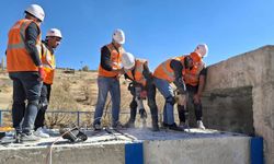 Hakkari AFAD'dan emniyet personeline afet eğitimi