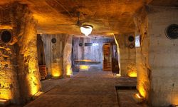Şanlıurfa'da kayadan oyma tarihi Mağara Camisi, ziyaretçilerini bekliyor