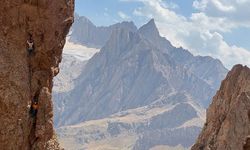 Hakkari dağlarında 8 yeni tırmanış rotası oluşturuldu