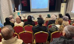 Şemdinli'de kadınlara 'Aile İçi İletişim' semineri