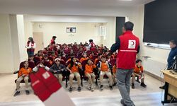 Hakkari’de Kızılay Haftası etkinliklerle kutlandı