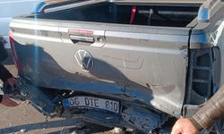 Hakkari kent merkezinde maddi hasarlı kaza