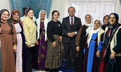 Başkan Kaya Geçitli köyünde vatandaşları ziyaret etti