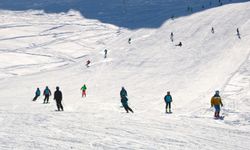 Hakkari Mergabütan Kayak Merkezi'nde sezon açıldı