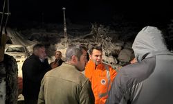 Kar Derecik’i teslim aldı, belediye seferber oldu