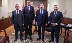 Hakkari Heyeti Diyanet İşleri Başkanlığını ziyaret etti