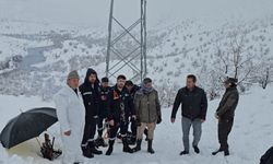 Hakkari’de karanlığa karşı dayanışma