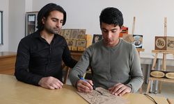 Otizmli Erdem, ahşap yakma sanatıyla yeteneğini görünür kıldı
