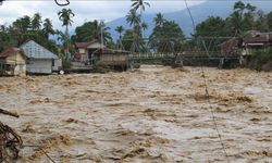 Güney Asya’daki sel ve heyelanlarda ölü sayısı 1500’ü geçti