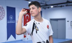 Milli dartçı Enes Malik uluslararası hedef peşinde