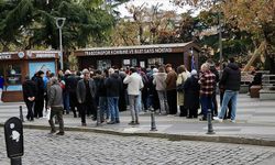 Trabzonspor–Beşiktaş maçı biletleri taraftarla buluştu