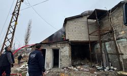 Hakkari’de bir atölyede yangın: 14 yaşındaki çocuk yaralandı